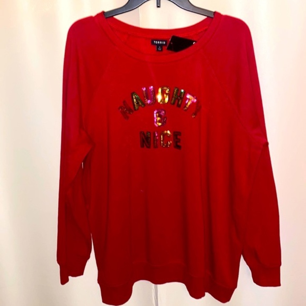 Torrid NWT -Sz. 0 (12) Red pullover Holiday Sweatshirt w/colorful sequence